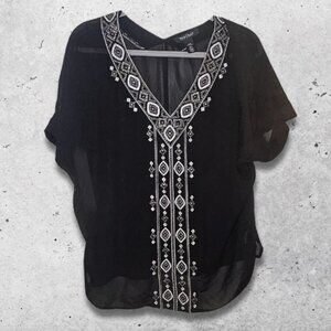 White House Black Market Tunic Blouse Short Sleeves V-Neckline Black/White W XXS